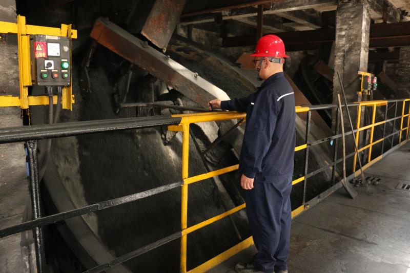 国产偷人妻精品一区二区在线